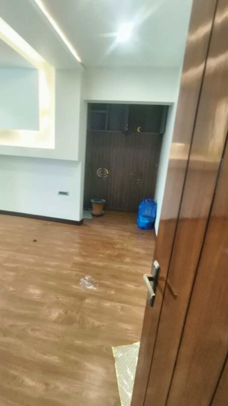 Room, ansal-plaza-sector-23 2 Bedroom 1000 Sq.Ft. Builder Floor In Sector 23 Gurgaon 10163008