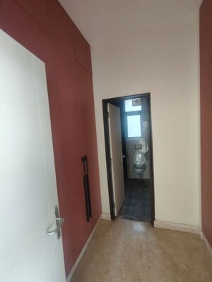 Building Lobby in 3.5 BHK Apartment at Tulsiani Golf View, Gomti Nagar – for Rent