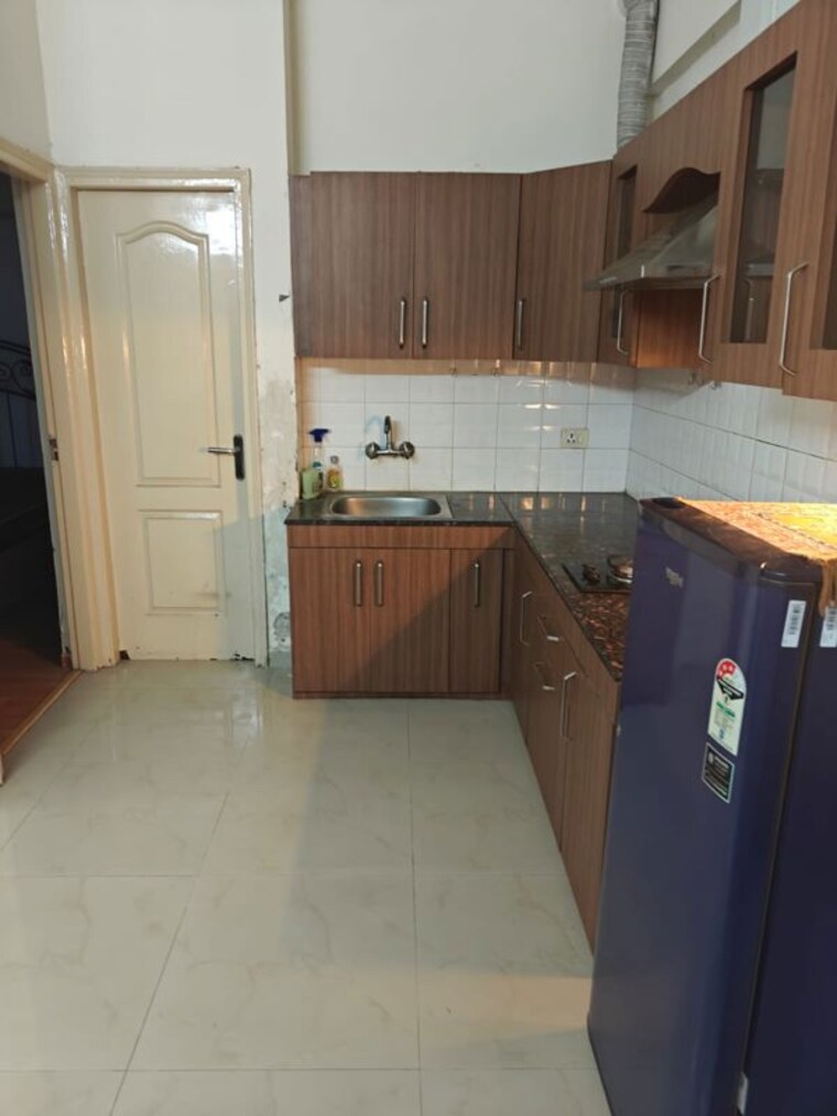 Kitchen, ansal-plaza-sector-23 1 Bedroom 700 Sq.Ft. Independent House In Sector 23 Gurgaon 10163061