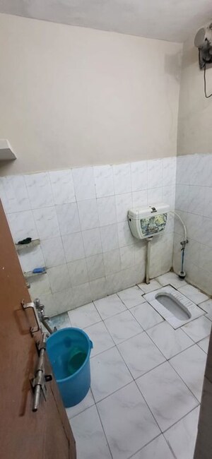 Bathroom in 3 BHK Builder Floor at Indira Nagar – for Rent