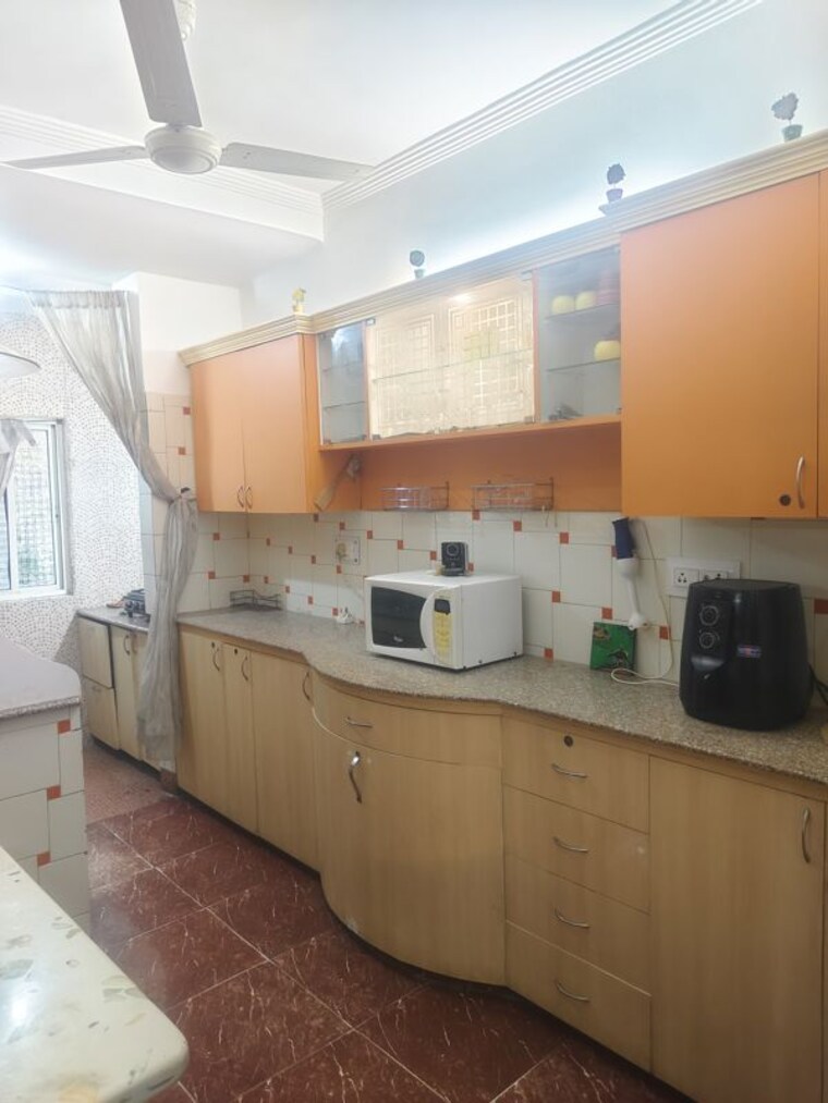 Kitchen, sarita vihar 3 Bedroom 1600 Sq.Ft. Apartment In Sarita Vihar Delhi 10163123