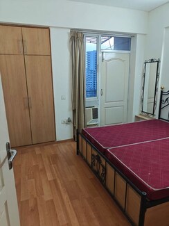 1 BHK Builder Floor For Rent in Ansal Plaza Sector-23