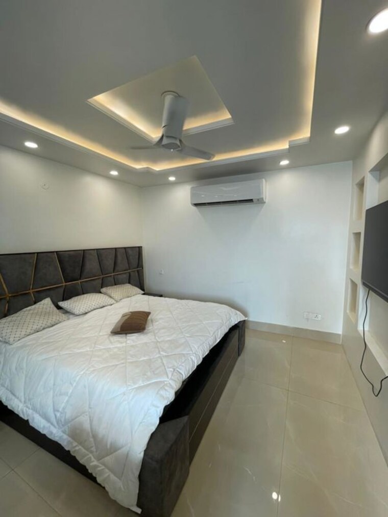 Bedroom, freedom fighters enclave 1 Bedroom 700 Sq.Ft. Builder Floor In Freedom Fighters Enclave Delhi 10163133