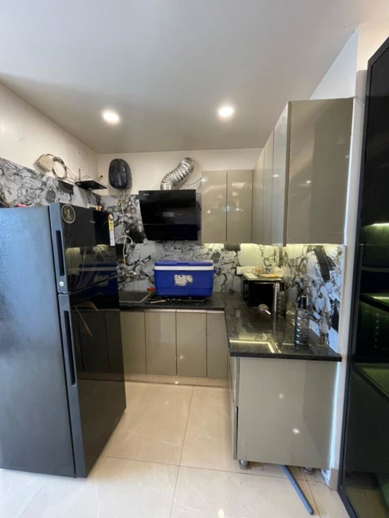 Kitchen, freedom fighters enclave 1 Bedroom 700 Sq.Ft. Builder Floor In Freedom Fighters Enclave Delhi 10163133