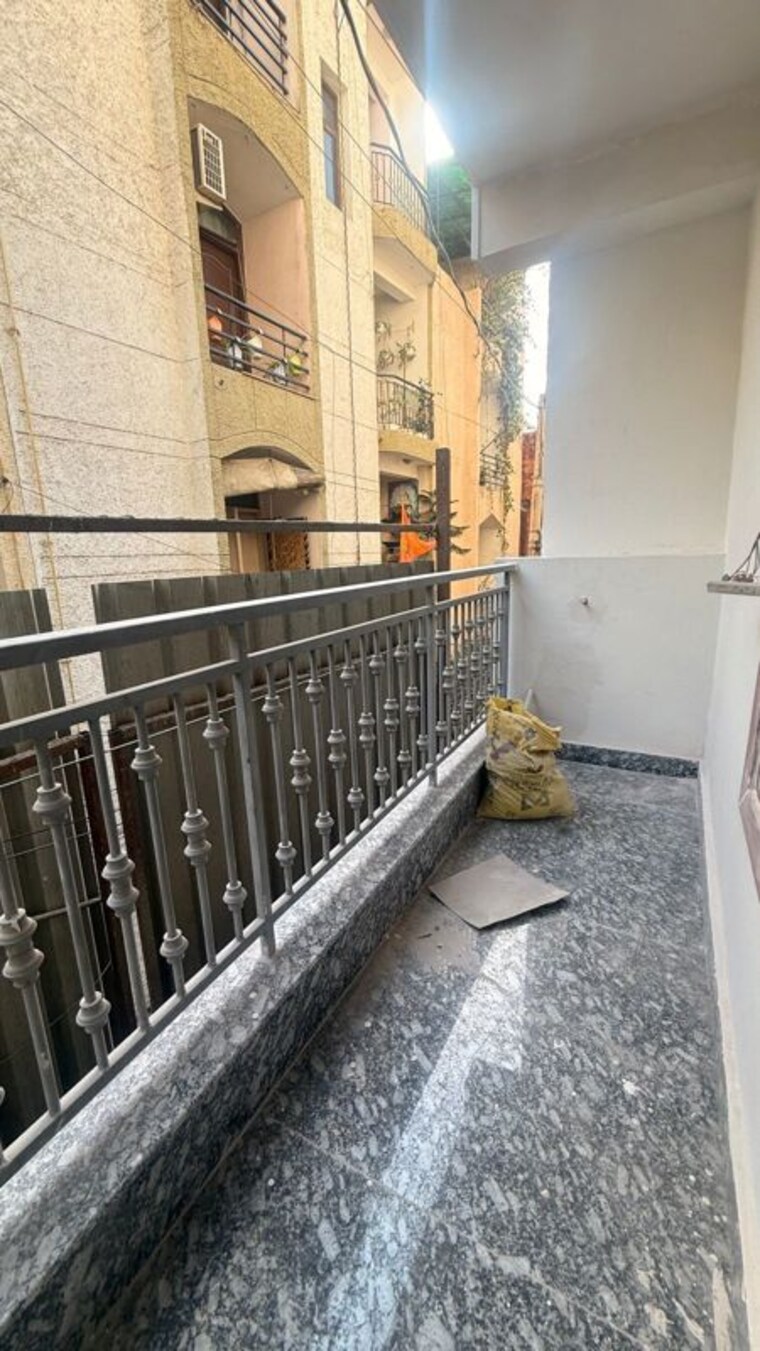 Balcony, saket 2 Bedroom 850 Sq.Ft. Builder Floor In Saket Delhi 10163140