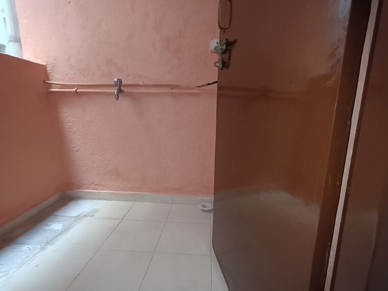 Balcony, adarsh colony 2 Bedroom 950 Sq.Ft. Apartment In Adarsh Colony Pune 10163047