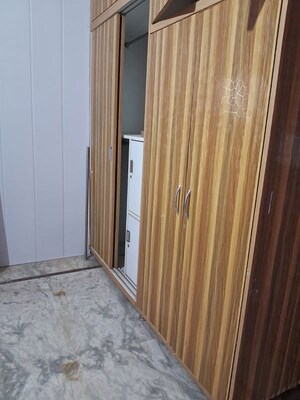 Bedroom in 3 BHK Builder Floor at Dehrakhas – for Rent