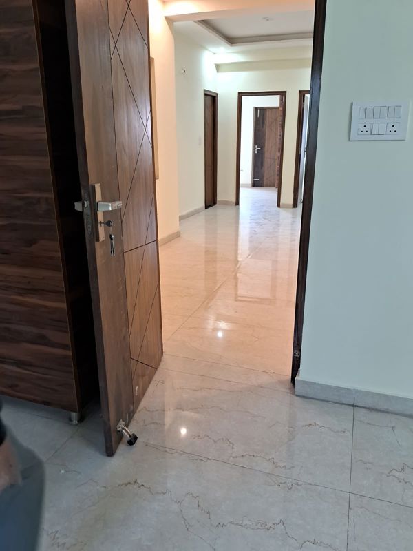 3 BHK Builder Floor For Rent in Dehrakhas
