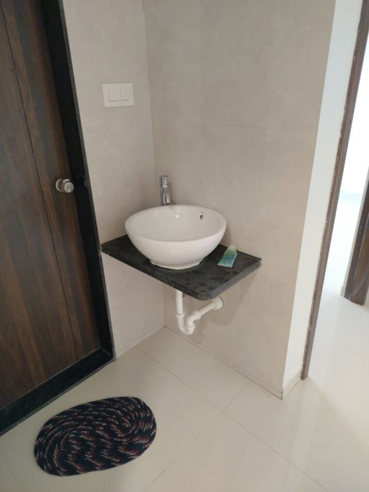 Bathroom, urban-skyline-phase-1 2 Bedroom 720 Sq.Ft. Apartment In Ravet Pune 10163164