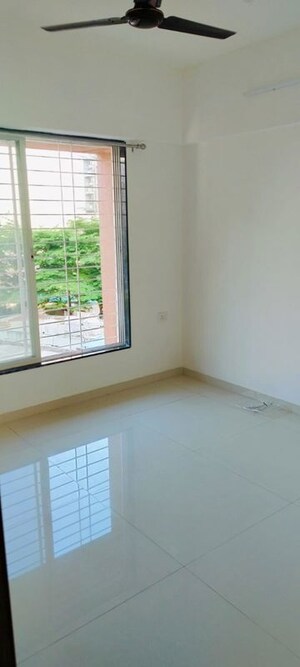 Room in 2 BHK Apartment at Urban Skyline Phase 1, Ravet – for Rent