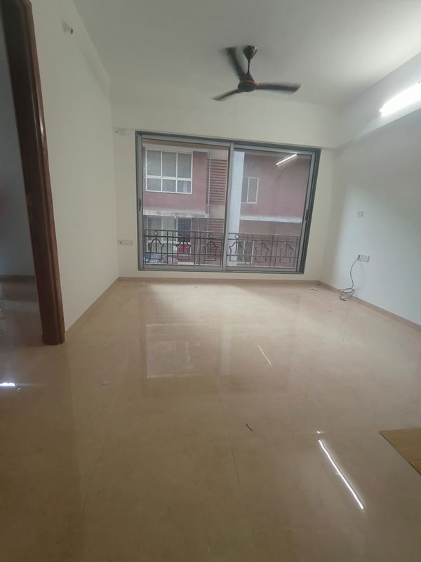 2 BHK Apartment For Rent in Malad West