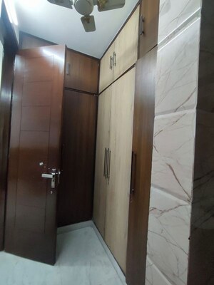 Bathroom in 2 BHK Builder Floor at Saket – for Rent