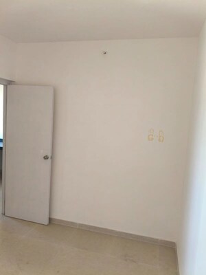 Room in 2 BHK Apartment at Runwal Gardens Phase 2, Dombivli East – for Rent
