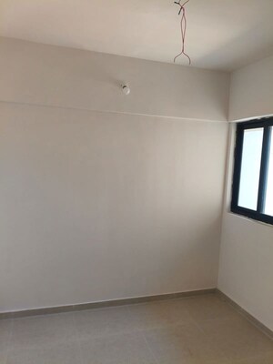 Room in 2 BHK Apartment at Runwal Gardens Phase 2, Dombivli East – for Rent