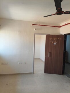 2 BHK Apartment For Rent in Runwal Gardens Phase 2
