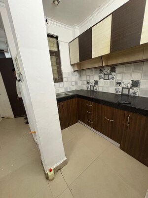 Kitchen in 3 BHK Builder Floor at ROF Portico, Sector 43 – for Rent