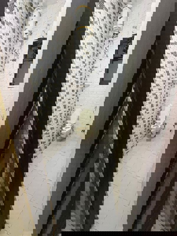 3 BHK 215 Sq.Yd. Builder Floor in ROF Portico