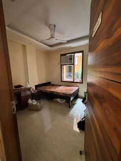 2 BHK + Servant Room Builder Floor For Rent in Panchsheel Vihar