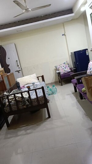 Master Bedroom in 1 BHK Apartment at Juhu – for Rent