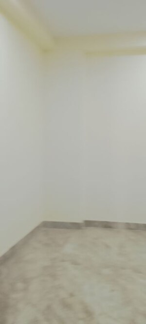 Room in 2 BHK Builder Floor at Sai Homes Sector 49, Sector 49 – for Sale