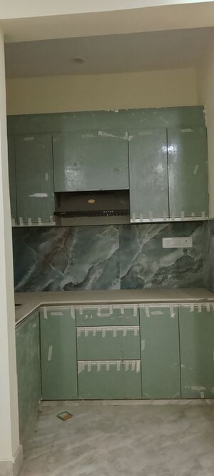 Furnished Amenities in 2 BHK Builder Floor at Sai Homes Sector 49, Sector 49 – for Sale