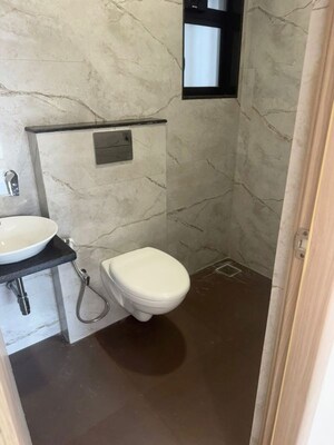 Bathroom in 2.5 BHK Apartment at Andheri West – for Rent