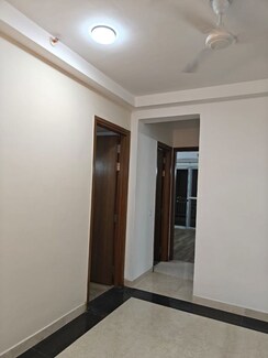 3 BHK + Extra Room Apartment For Rent in Godrej Icon