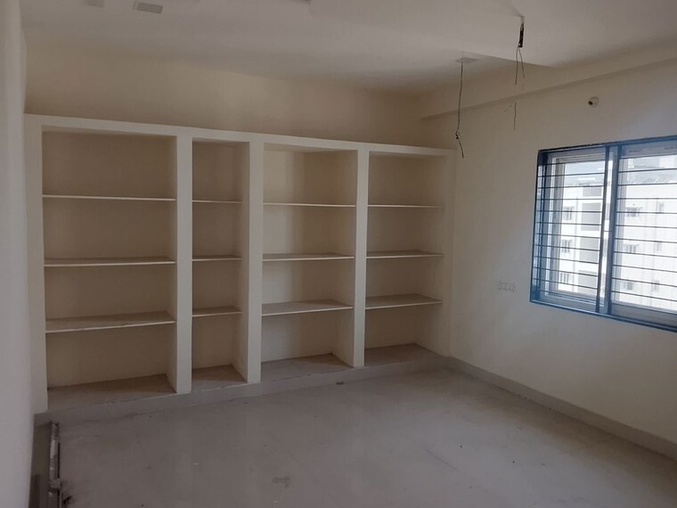 Room, madhurawada 3 Bedroom 2050 Sq.Ft. Builder Floor In Madhurawada Vizag 9905340