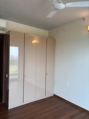 Room in 3 BHK Apartment at Krisumi Waterfall Residences, Sector 36a – for Rent