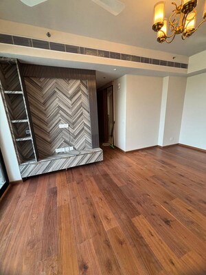 Room in 3 BHK Apartment at Krisumi Waterfall Residences, Sector 36a – for Rent