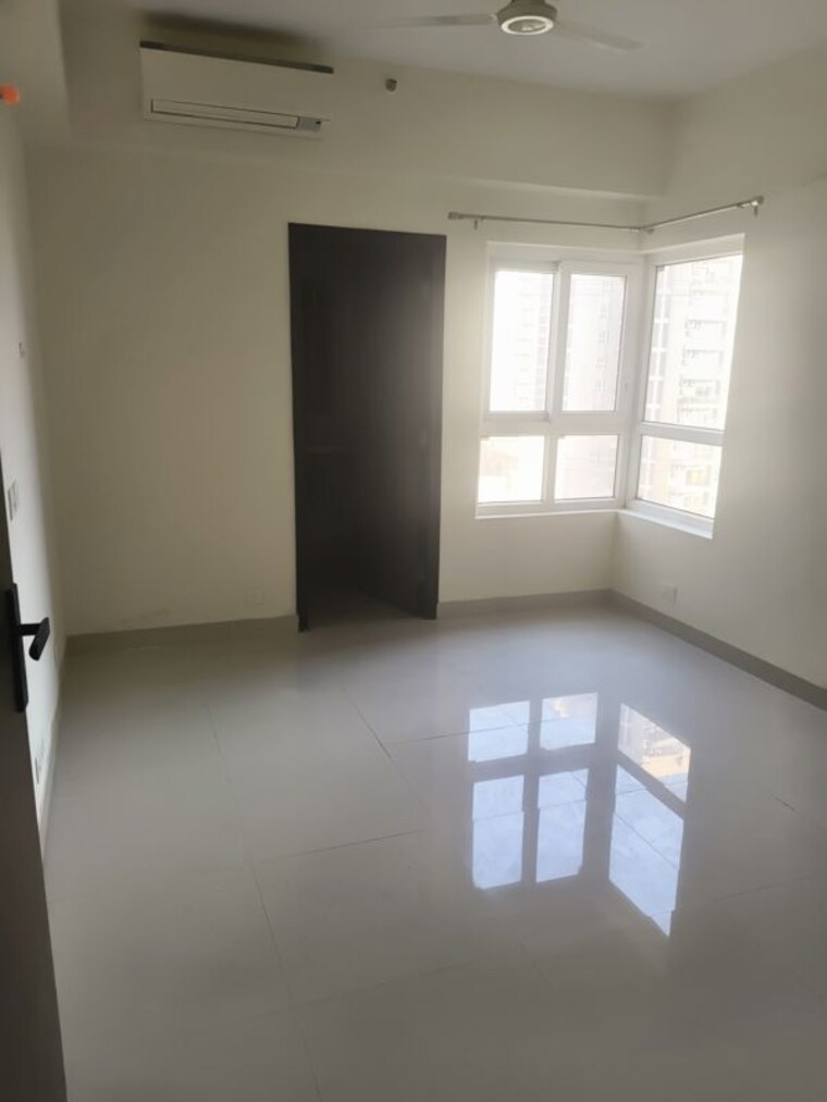 Room, shapoorji-pallonji-joyville-phase-2 3 Bedroom 1852 Sq.Ft. Apartment In Sector 102 Gurgaon 10163606