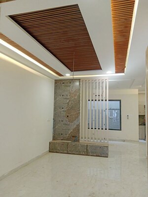 3 BHK Builder Floor For Rent in Rohini Sector 7