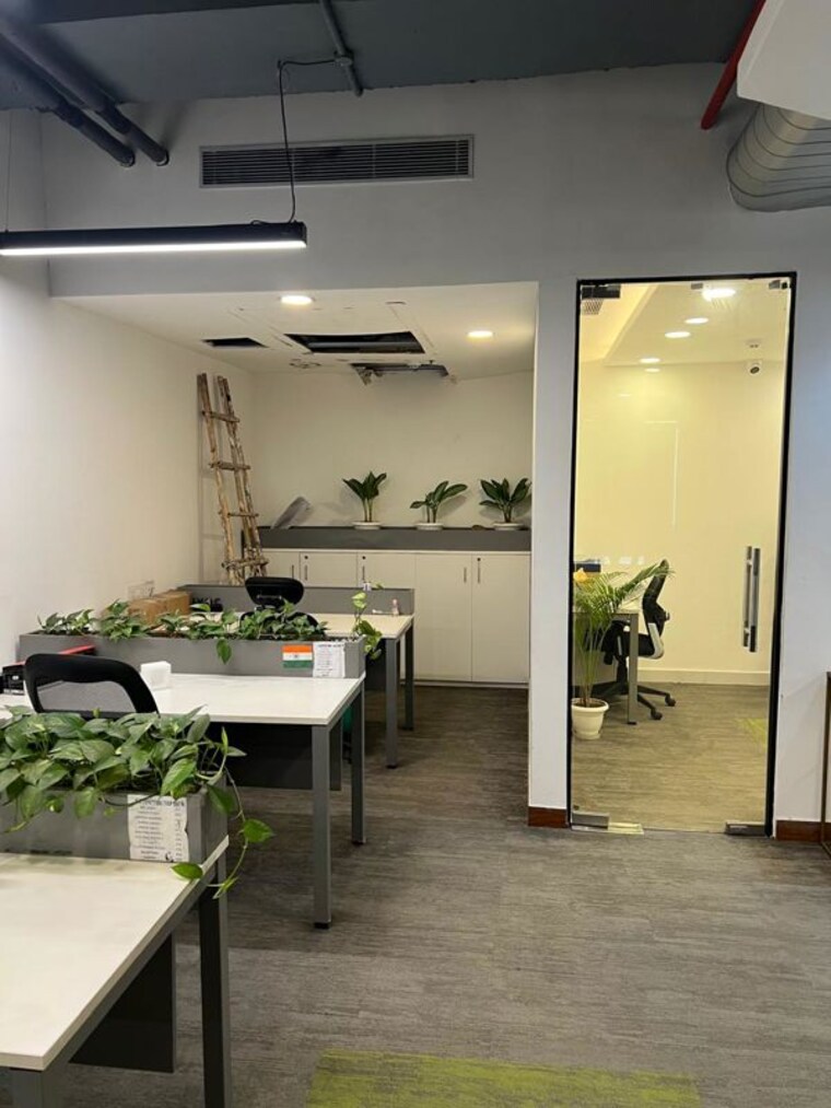 Team Area, jmd-megapolis Commercial Office Space 4500 Sq.Ft. In Sector 48 Gurgaon 10163758