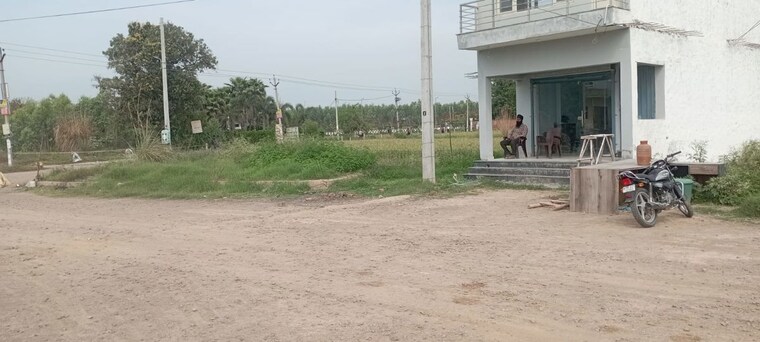 undefined, ludhiana chandigarh hwy  100 Sq.Yd. Plot In LudhianA Chandigarh Hwy Mohali 10144478