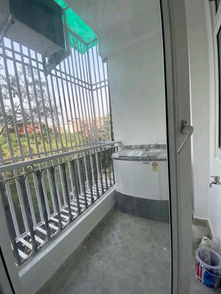 Balcony, chattarpur 1 Bedroom 550 Sq.Ft. Apartment In Chattarpur Delhi 10163767