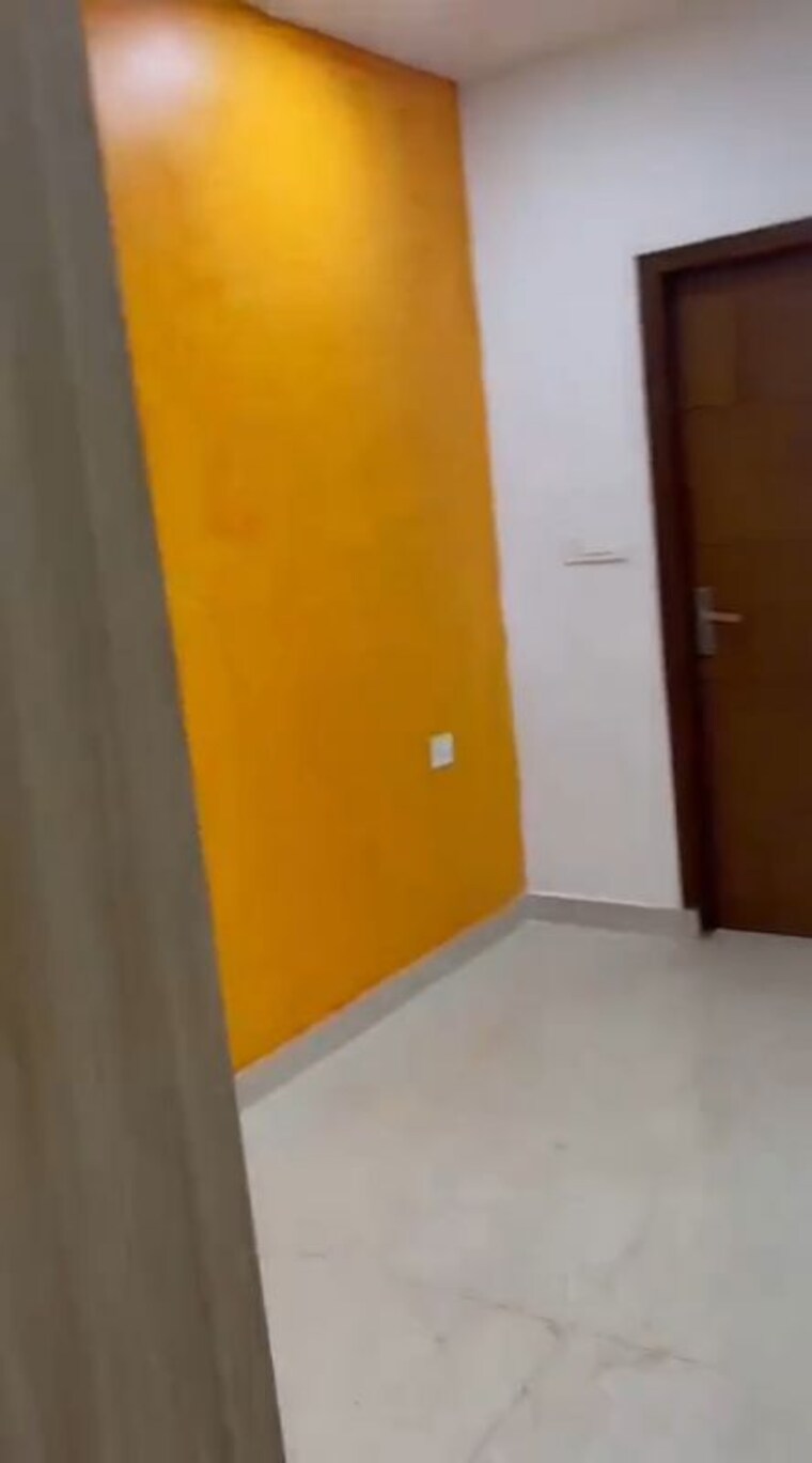 Room, happy-home-noida 2 Bedroom 750 Sq.Ft. Builder Floor In Sector 73 Noida 10163773