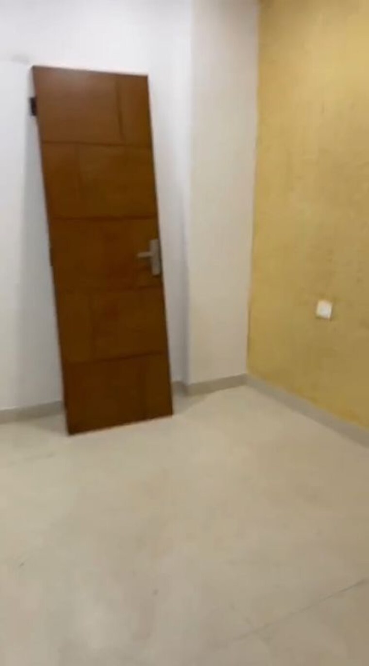 Room, happy-home-noida 2 Bedroom 750 Sq.Ft. Builder Floor In Sector 73 Noida 10163773