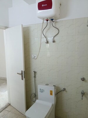 Bathroom in 4 BHK Apartment at The Crescent, Sector 50 – for Sale