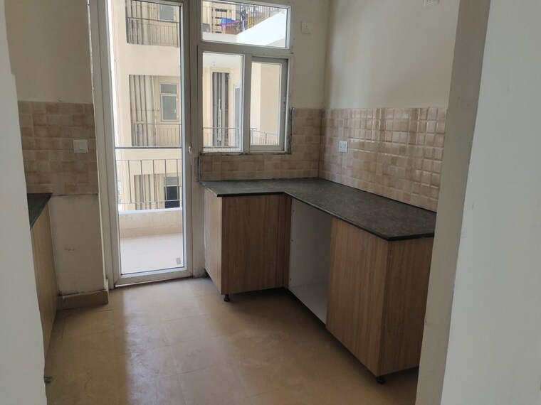 Room, amrapali-crystal-homes 3 Bedroom 1375 Sq.Ft. Apartment In Sector 76 Noida 10163786