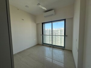 Room in 3 BHK Apartment at Adani Ten BKC, Bandra East – for Rent