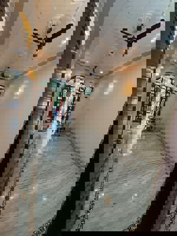 3.5 BHK 1850 Sq.Ft. Builder Floor in RWA Apartments Sector 53