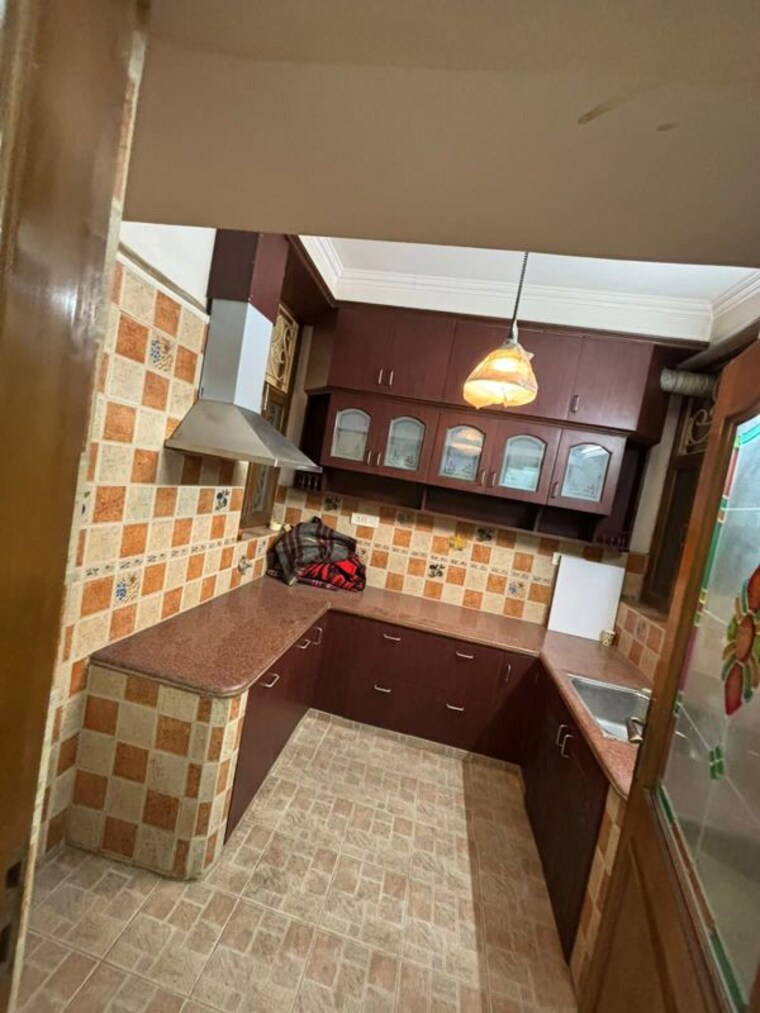 Kitchen, rwa-apartments-sector-53 3.5 Bedroom 1850 Sq.Ft. Builder Floor In Sector 53 Noida 10163810