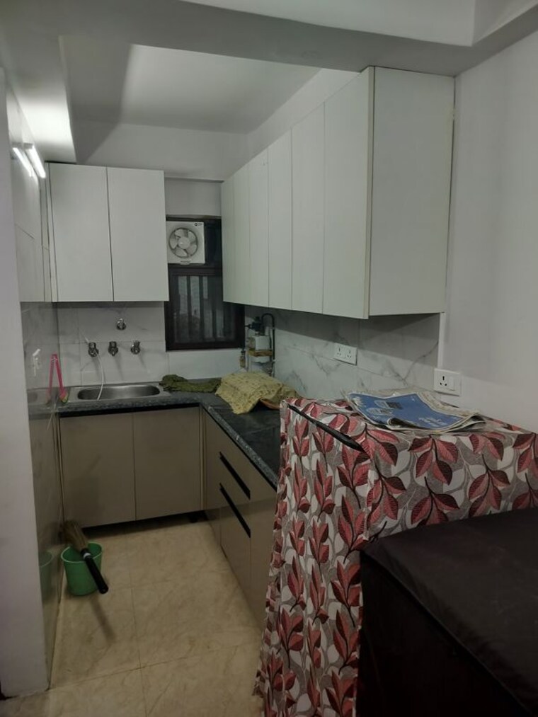 Kitchen, sector 23 dwarka 1.5 Bedroom 450 Sq.Ft. Apartment In Sector 23 Dwarka Delhi 10151109