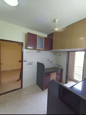 Team Area in 1 BHK Apartment at Shantee Sunshine Sapphire, Vasai East – for Rent