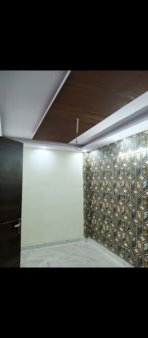 2 BHK Builder Floor For Rent in Shastri Nagar