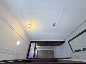 Furnished Amenities in 3 BHK Builder Floor at Khirki Extension – for Sale