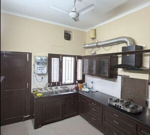 Living Room in 4 BHK Builder Floor at Sector 21 – for Rent