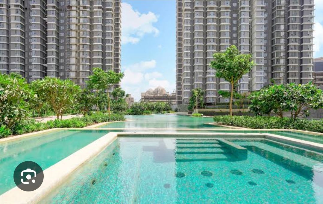 2 BHK + Servant Room 850 Sq.Ft. Apartment in Lodha Parkside