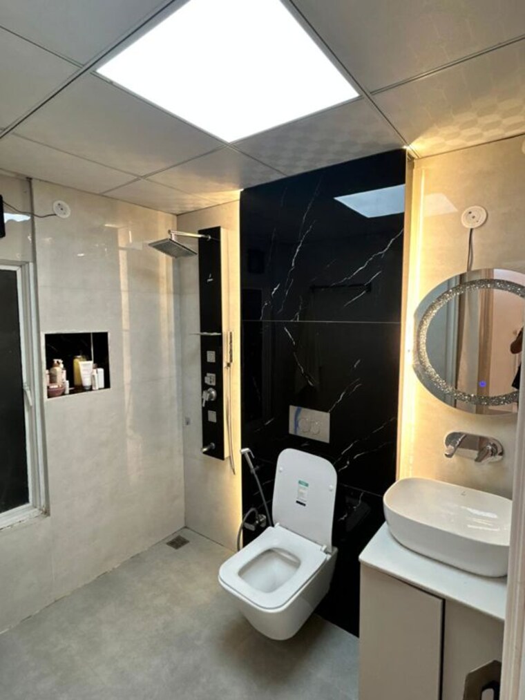 Attached Bathroom, shivalik colony 3 Bedroom 1800 Sq.Ft. Builder Floor In Shivalik Colony Delhi 10163876