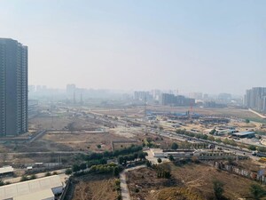 Master Bedroom in 4 BHK Apartment at SS The Leaf, Sector 85 – for Rent
